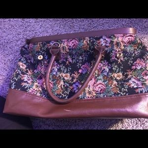 ⭐️BOGO⭐️ Forever 21 bag